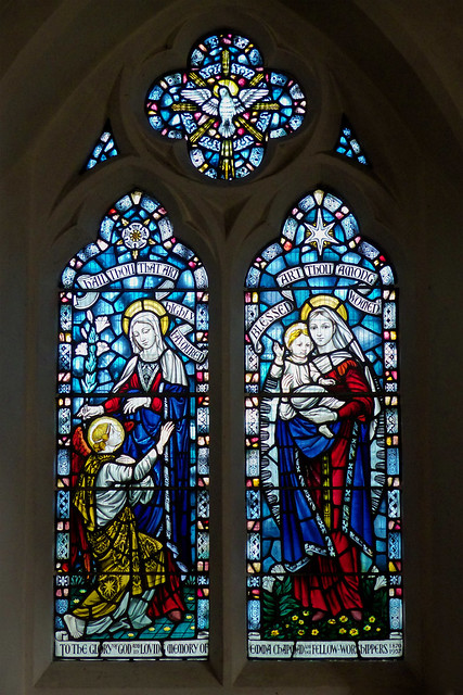 Annunciation and Madonna and Child - Abthorpe Northamptonshire