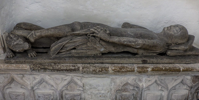 Effigie en chêne de chevalier à jambes croisées - Cold Higham, Northamptonshire