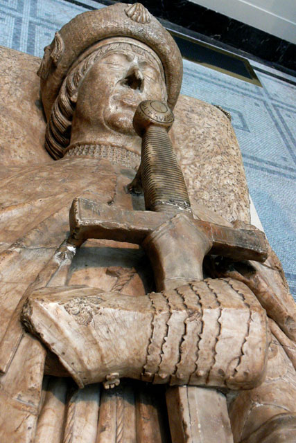 Effigie de Don Garcia de Osorio - Toledo, Spain 