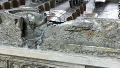 Walter de la Wyle, medieval gothic effigy, purbeck marble